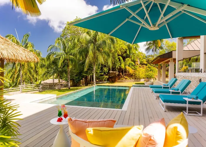 Valmer And Hotel Baie Lazare (Mahe)