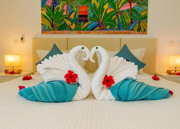 Valmer And Hotel Baie Lazare (Mahe)