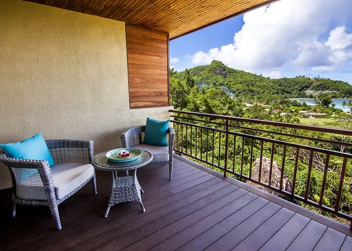 Valmer And Hotel Baie Lazare (Mahe)